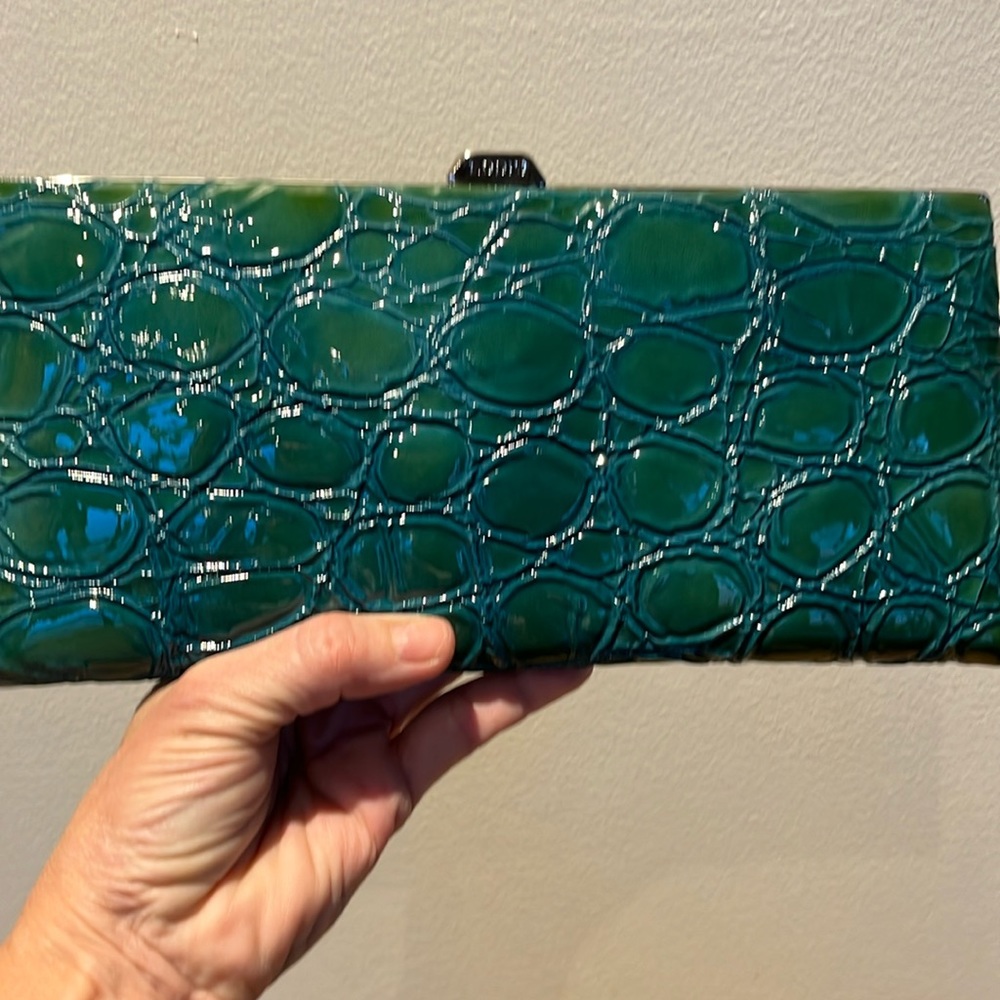 New Lodis patent leather marine/ green color clutch